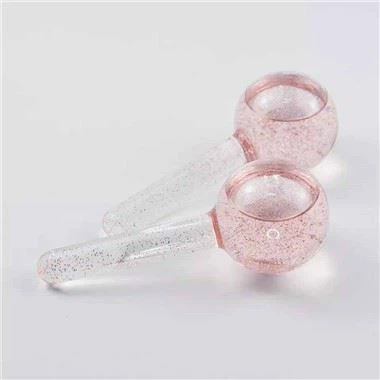 עיסוי קסם מקרר כדורי קרח לפנים